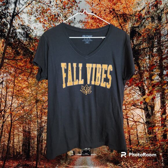 Fall Vibes Gildan V Neck Ladies Size L Custom - Picture 1 of 2